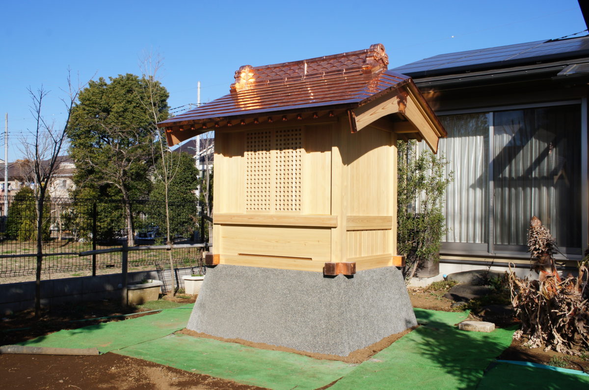 小さな神社